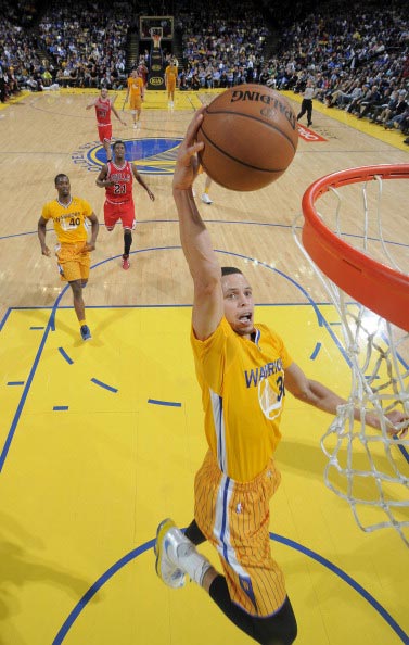 待阿斯拉尼 待阿斯拉尼