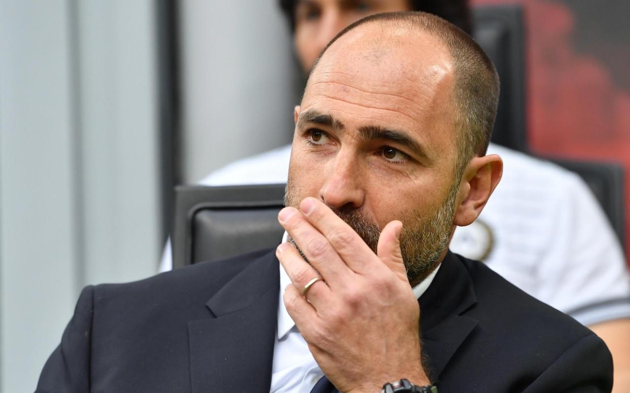 巴塞罗那的 巴塞罗那的