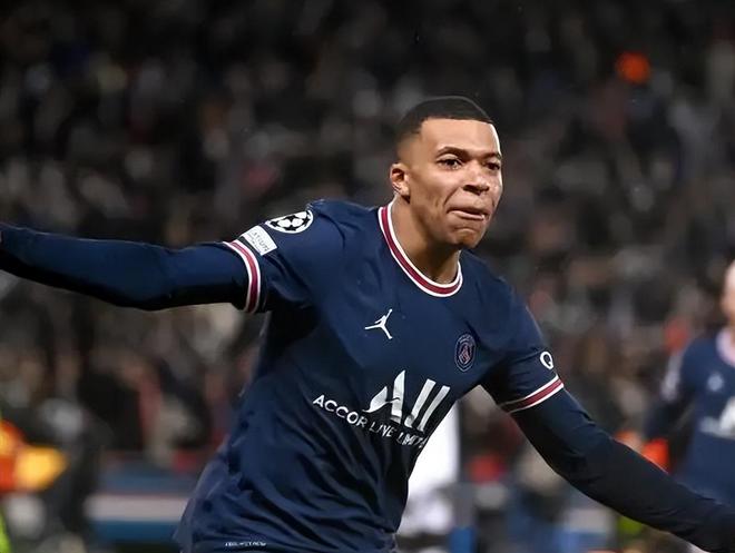 侧合围的及 侧合围的及